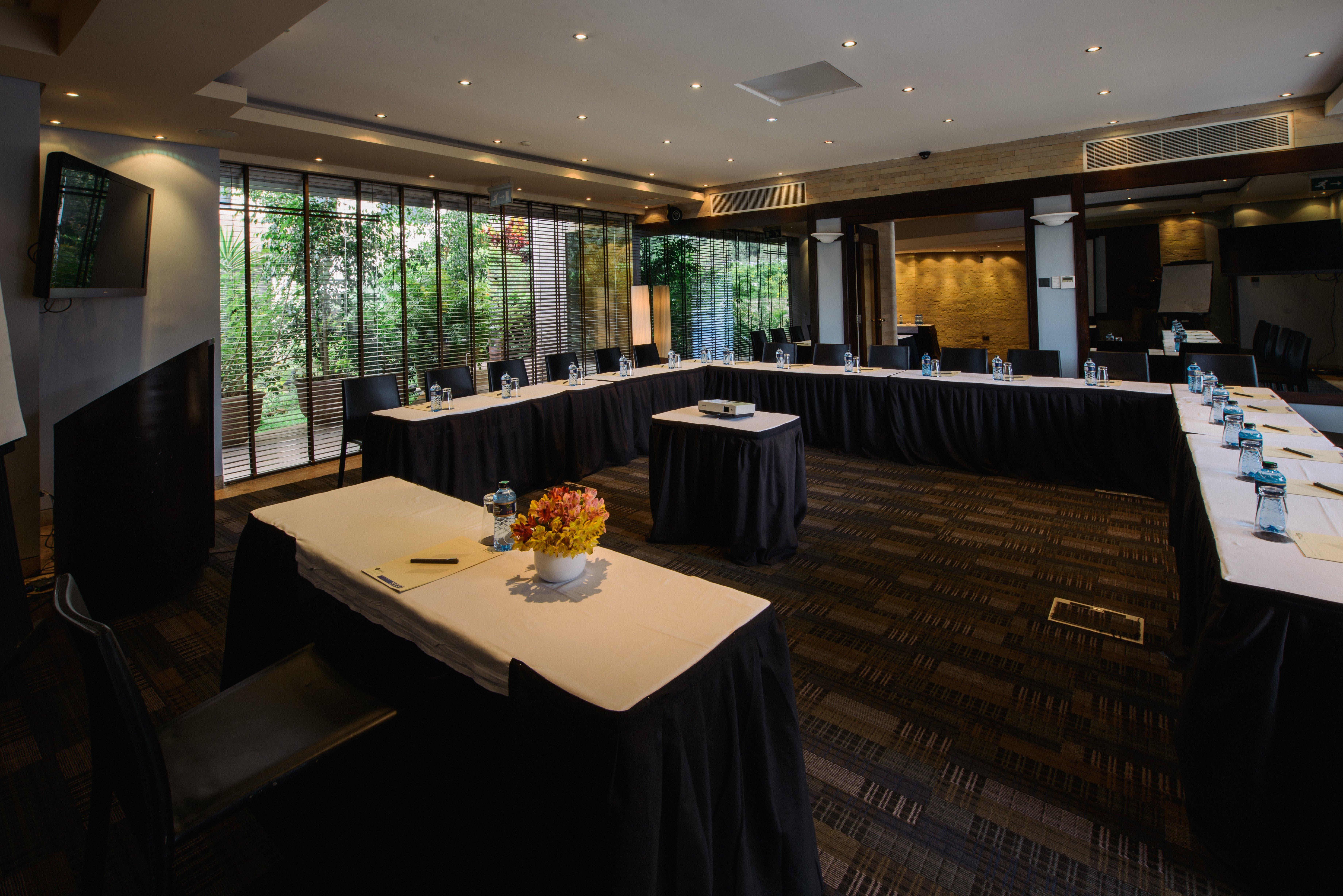 Mercure Nairobi Upper Hill Exterior photo