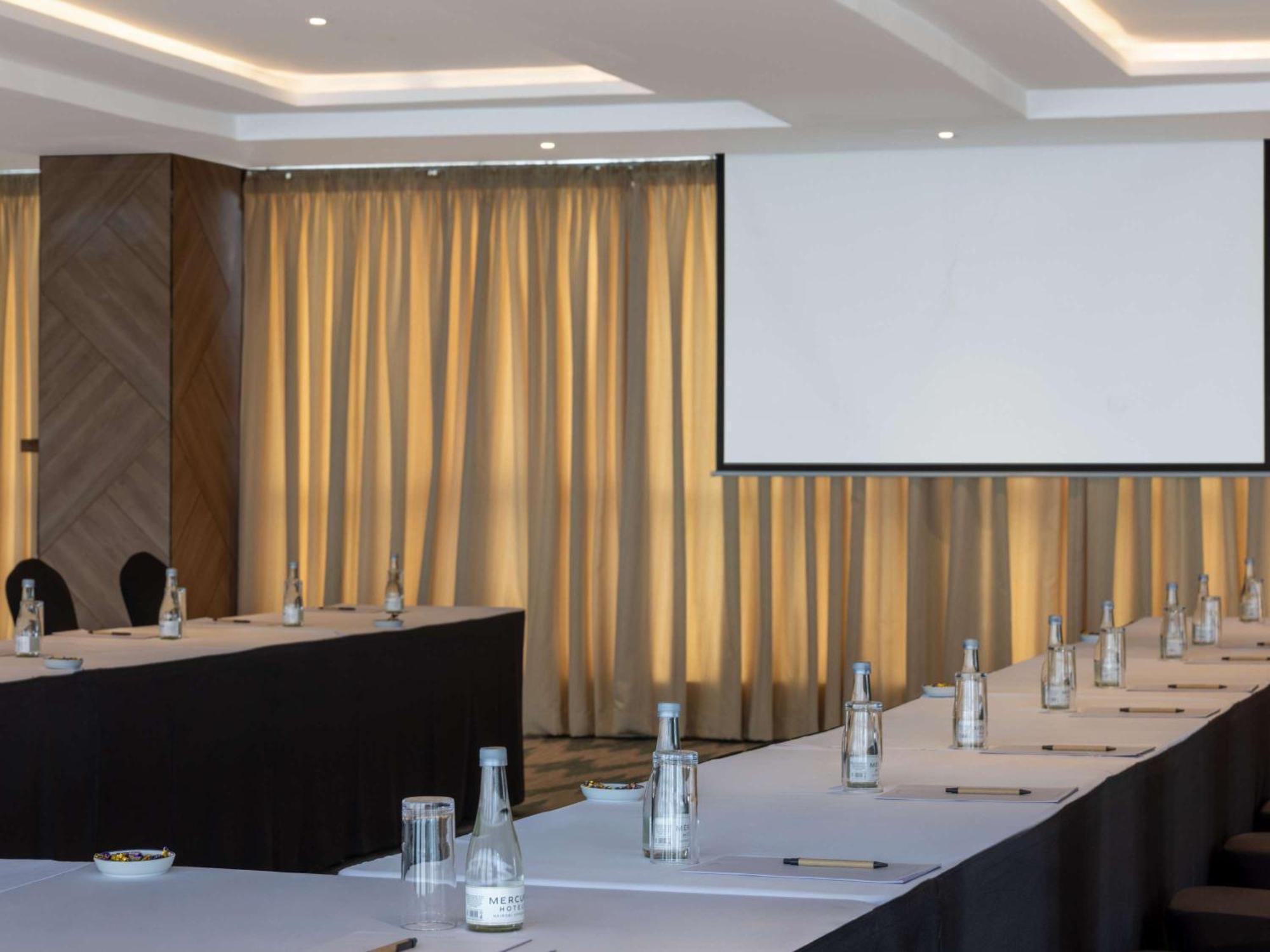 Mercure Nairobi Upper Hill Exterior photo