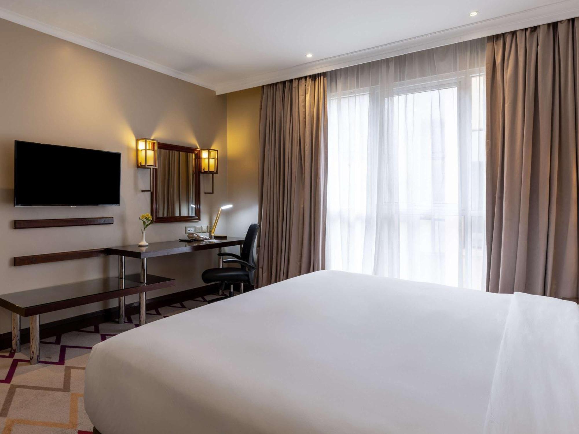 Mercure Nairobi Upper Hill Exterior photo